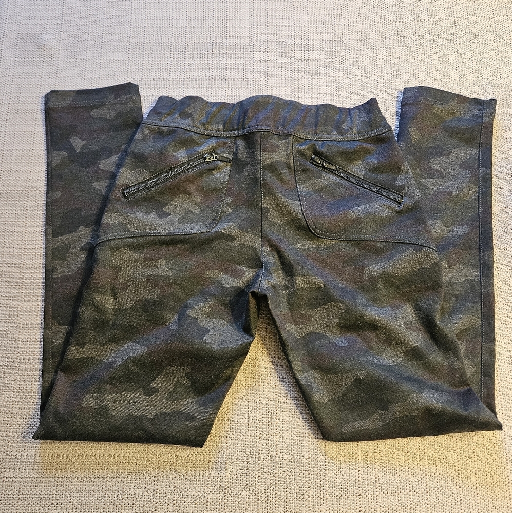 Anatomie Shamira Camo Ponte Slim Fit Pull-On Zip Pant Sz SM